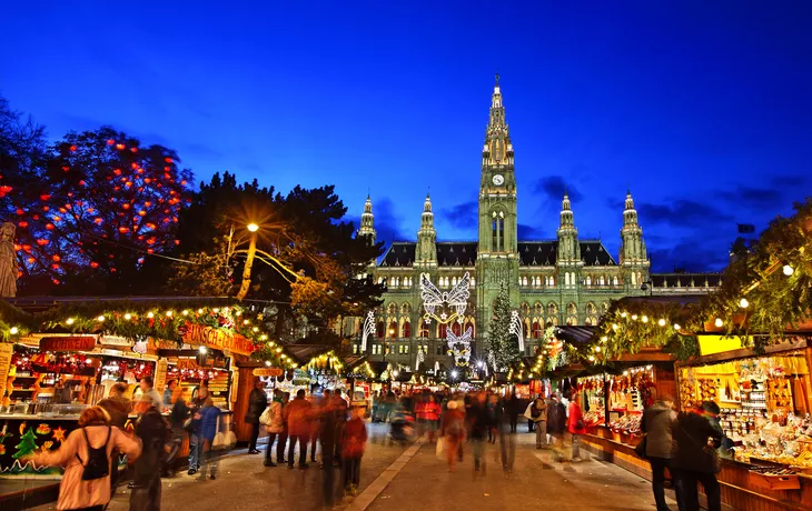 Weihnachtsmarkt vor dem Wiener Rathaus