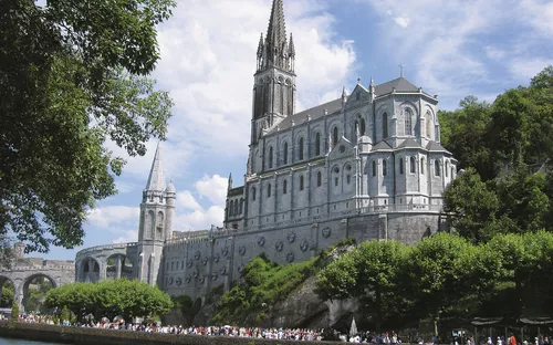 Lourdes