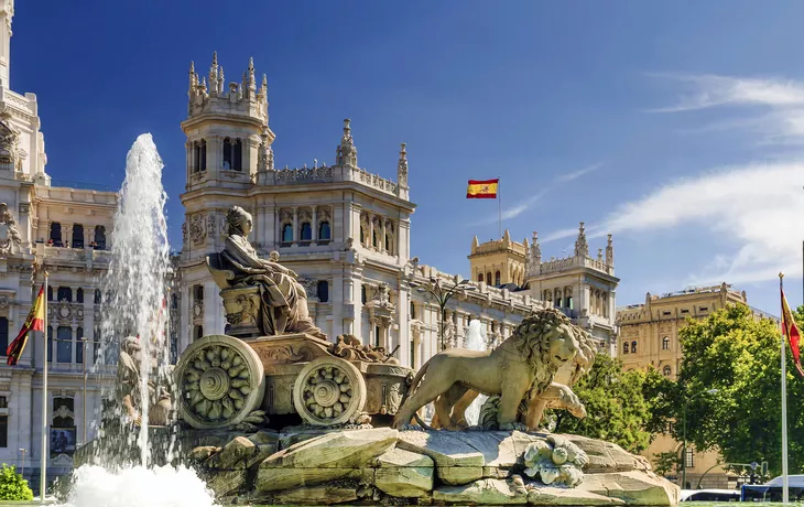 Brunnen von Cibeles auf dem Plaza de Cibeles in Madrid, Spanien