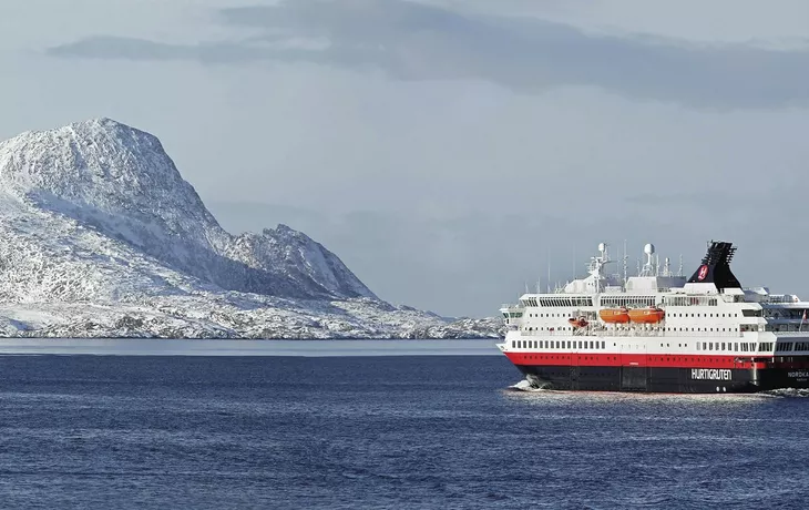 MS Nordkapp, Hurtigruten