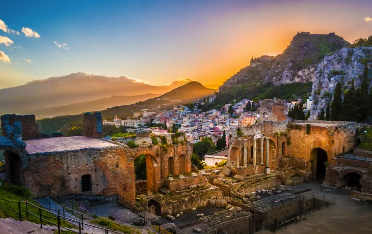 Ruinen des Taormina Theaters auf Sizilien, Italien