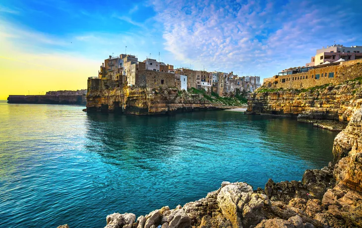 Polignano a Mare nahe Bari in Apulien, Italien