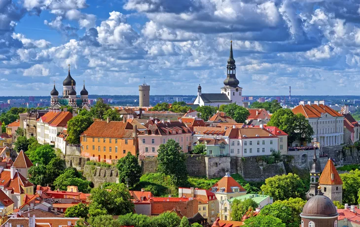 Blick auf Domberg mit Alexander-Newski-Kathedrale in Tallinn