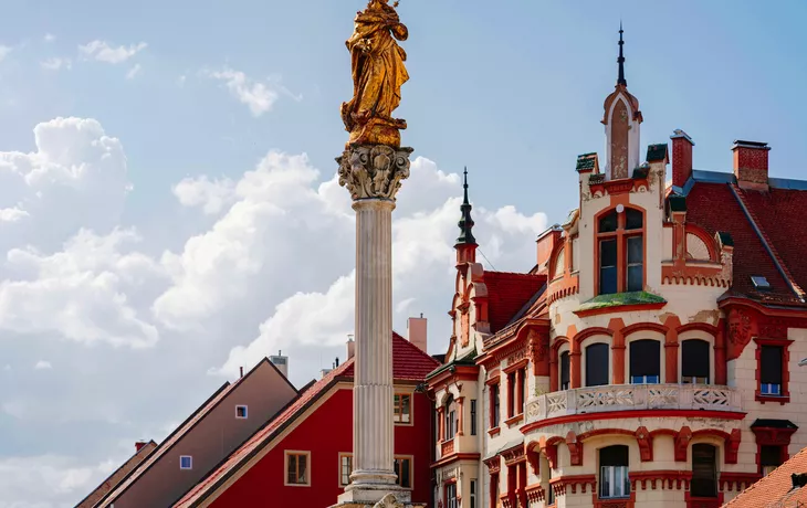 Pestsäule am Rathaus in Maribor, Slowenien