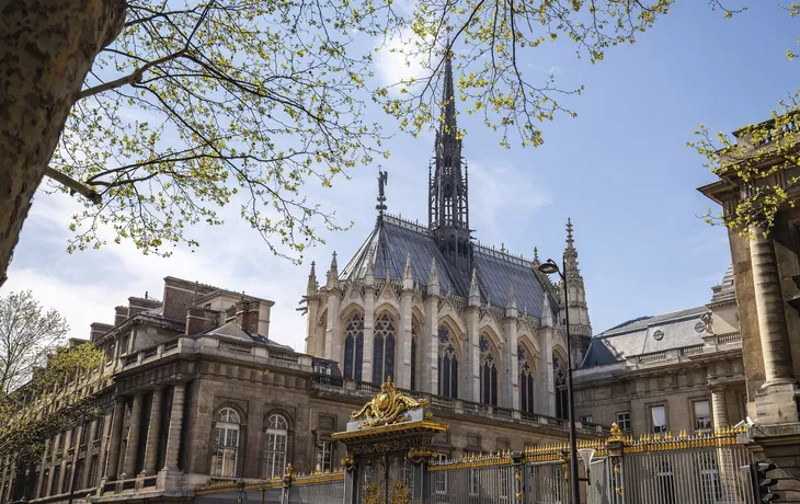 Außenansicht der Sainte Capelle in Paris