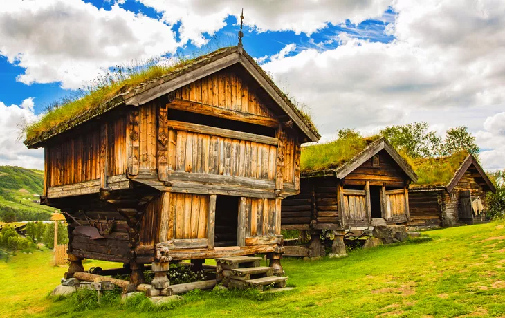 Alte traditionelle norwegische Häuser in Geilo, Norwegen