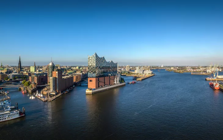 Elbphilharmonie-Panorama bei Sonnenuntergang