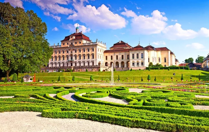 Residenzludwigsburg im Sommer