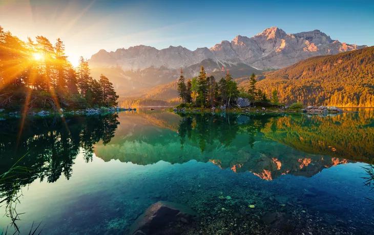 Eibsee mit der Zugspitze im Hintergrund, Deutschland