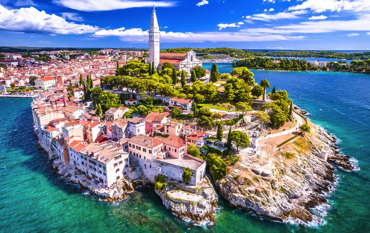 Luftpanorama der Altstadt von Rovinj